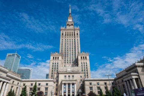 widok na pałac kultury i nauki w Warszawie 